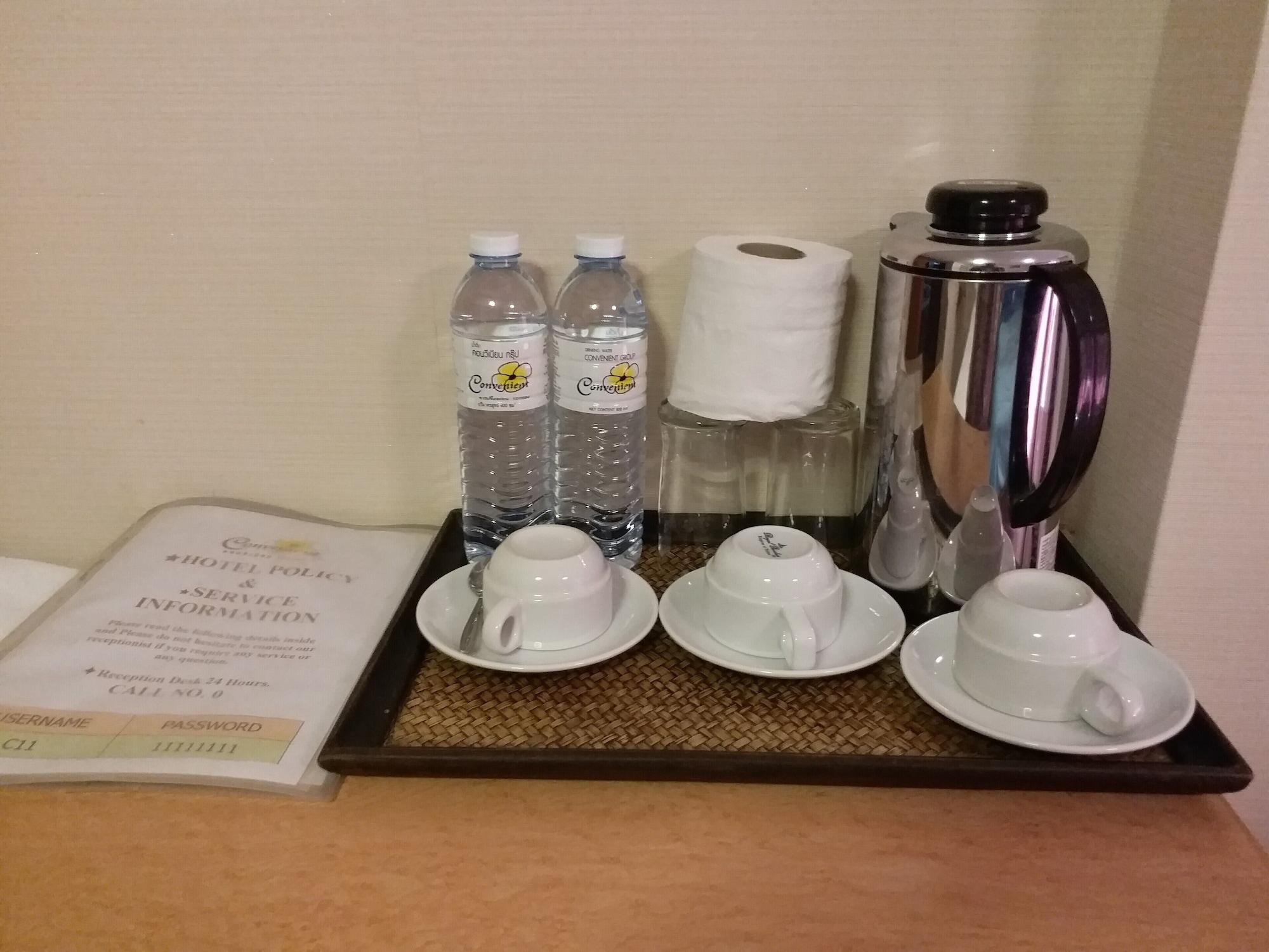 Convenient Resort, Suvarnabhumi Airport Бангкок Экстерьер фото
